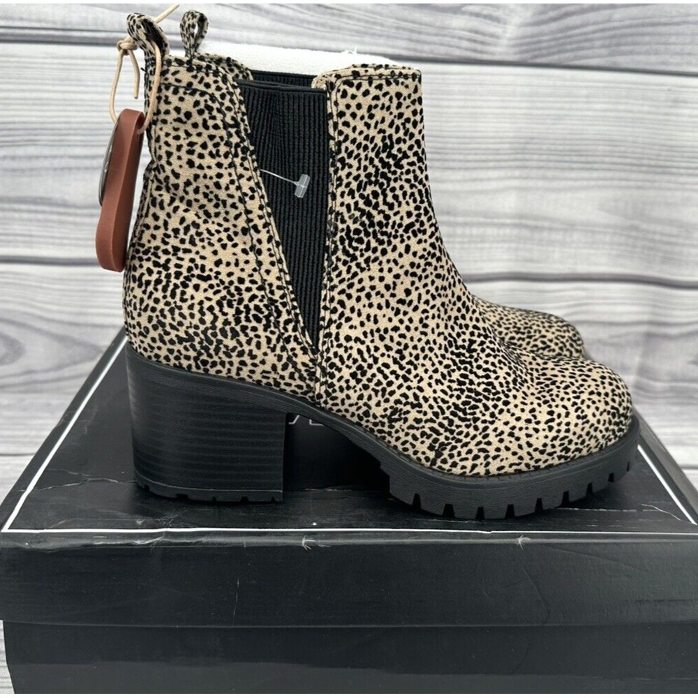 MIA LAUREN CHEETAH PRINT CHELSEA BOOTS Women's Size 7 M BLACK / TAN NEW!!